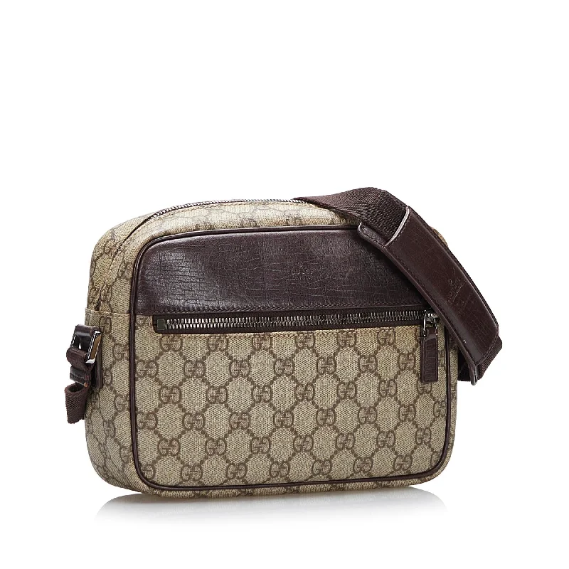 Women Gucci bags with a zippered interior pocketGucci GG Supreme Crossbody (SHG-36820)