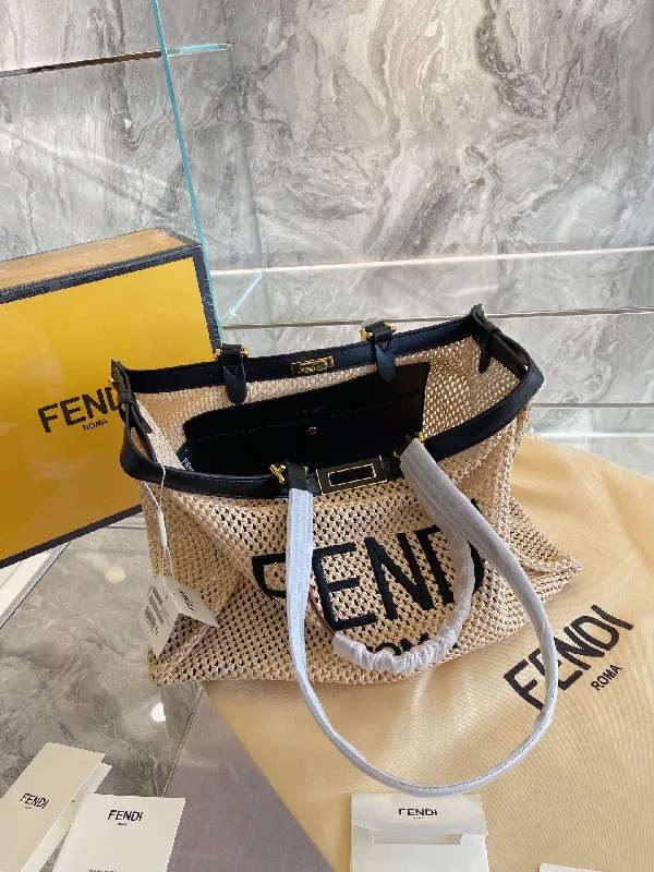 Fendi crossbody bags with a detachable coin purse for added functionality and convenienceNEW Arrival Bags Fendi 145