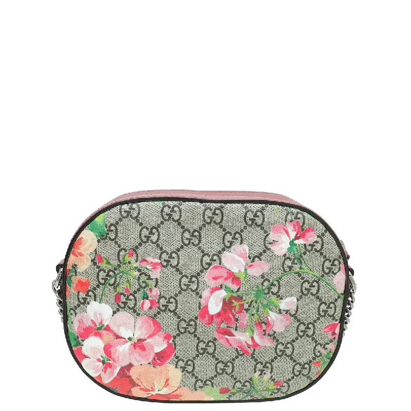 Ladies Gucci Dionysus bags with a detachable shoulder strapGucci Bicolor GG Supreme Blooms Print Mini Chain Shoulder Bag