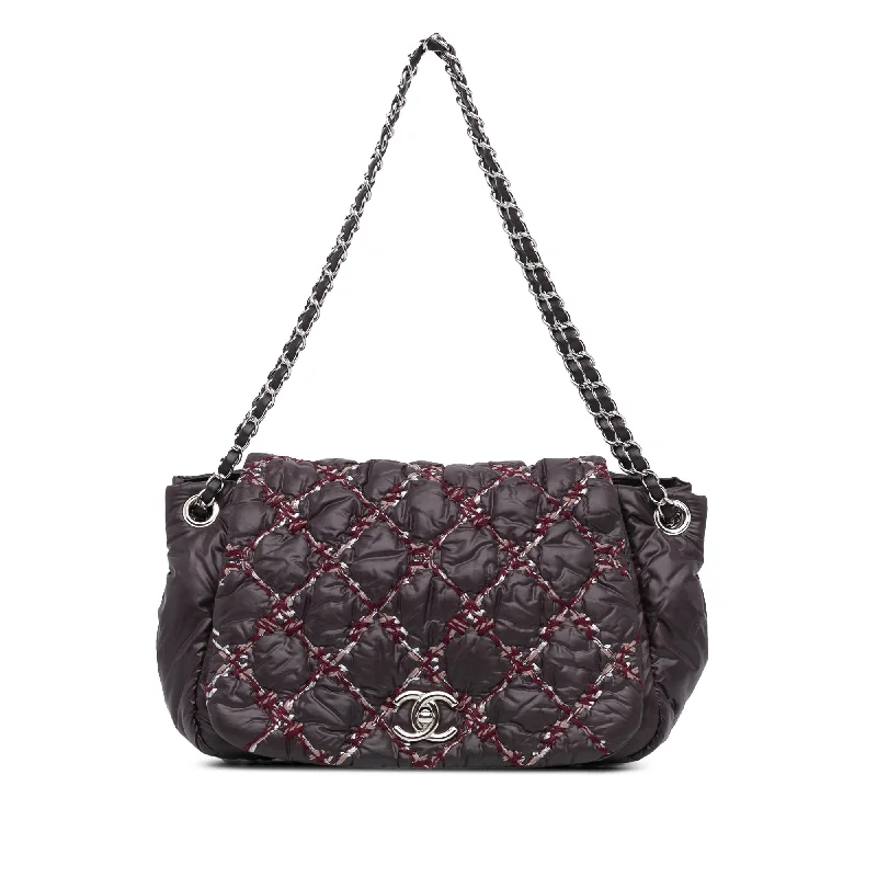 Chanel Lightweight Handbag for Daily ErrandsRed Chanel Paris-Byzance Nylon Tweed On Stitch Bubble Accordion Flap Shoulder Bag