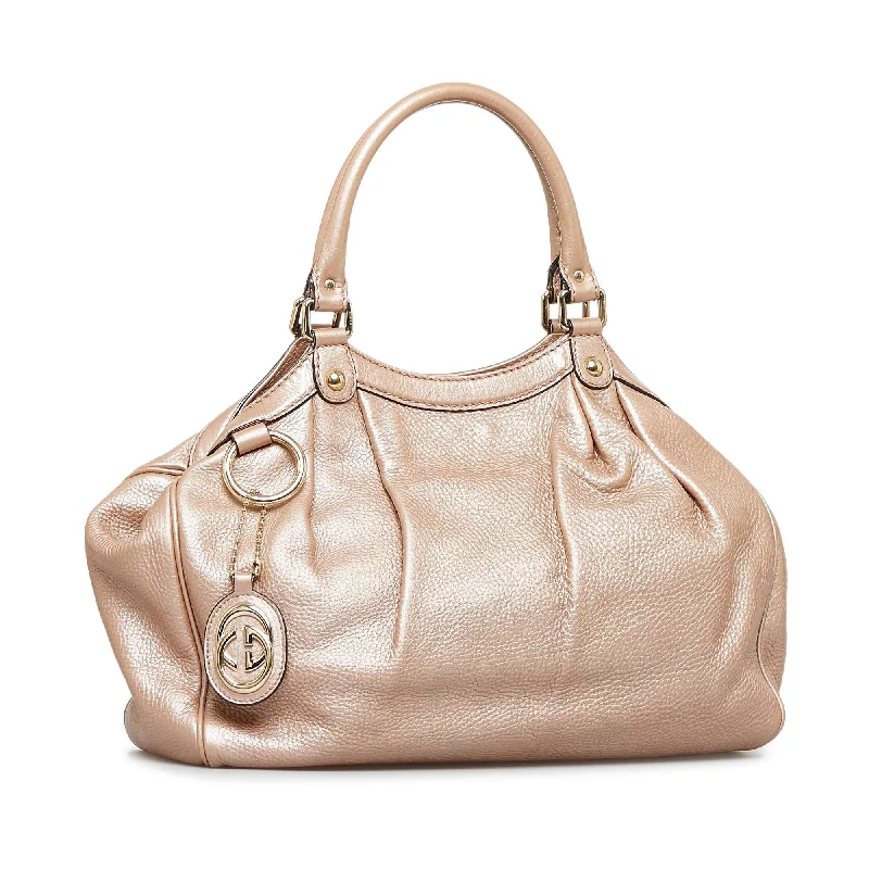 Ladies Gucci handbags with a detachable coin purse insideGucci Sukey Tote Bag (SHG-ZooAEz)