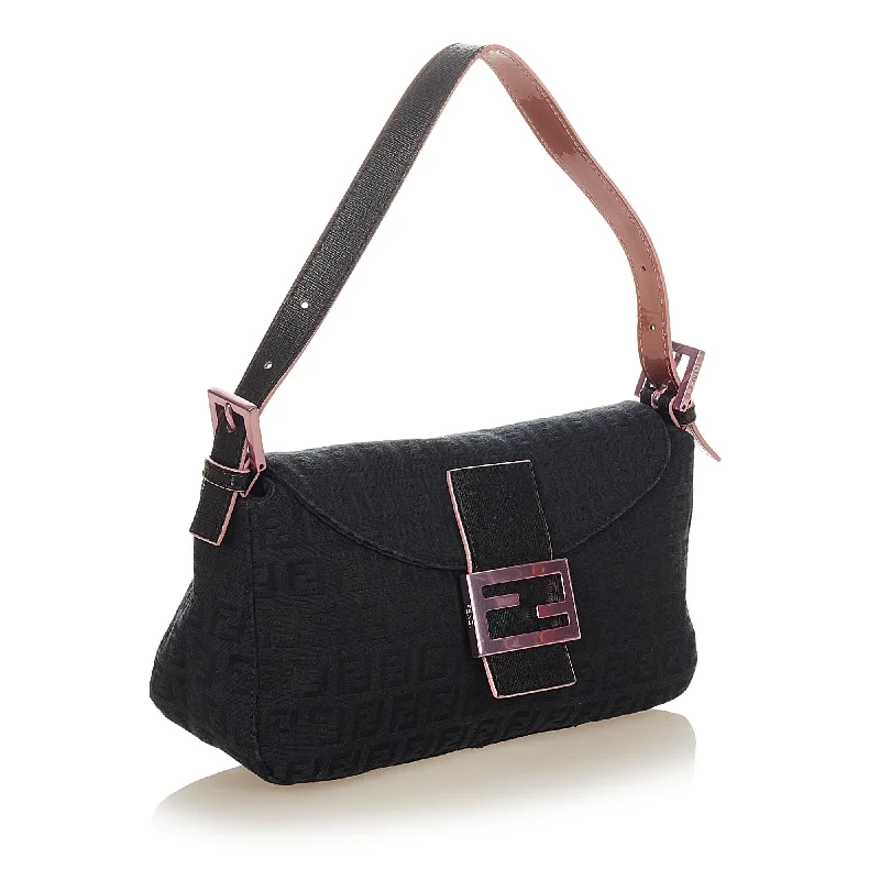 Fendi tote bags with a spacious interior and multiple pockets for daily essentialsFendi Zucchino Canvas Baguette (SHG-26702)