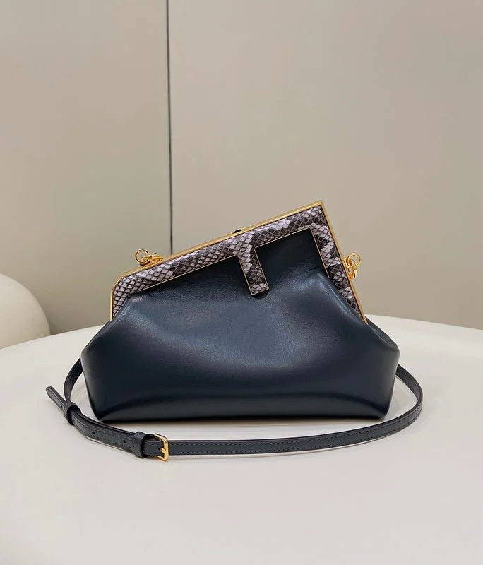 Ladies Fendi crossbody bags with a wide - width strap for enhanced comfort during long - term useWF - Fendi Bags - 210