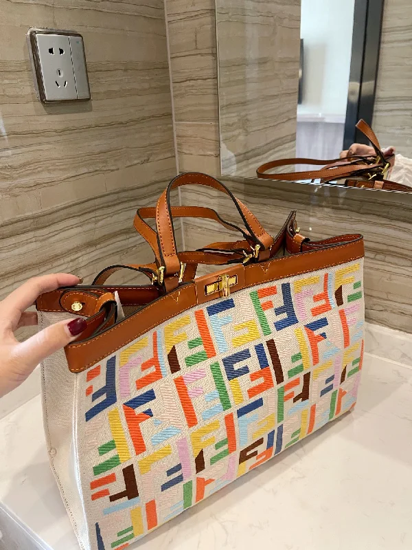 Ladies Fendi Baguette bags with a star - shaped charm for a playful and trendy touchNEW Arrival Bags Fendi 141