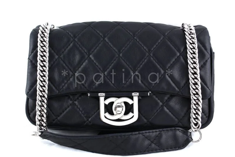 Chanel Quilted Leather Shoulder Bag for FashionistasChanel Black Luxe Icon Classic Flap Chunky Chain Flap Bag