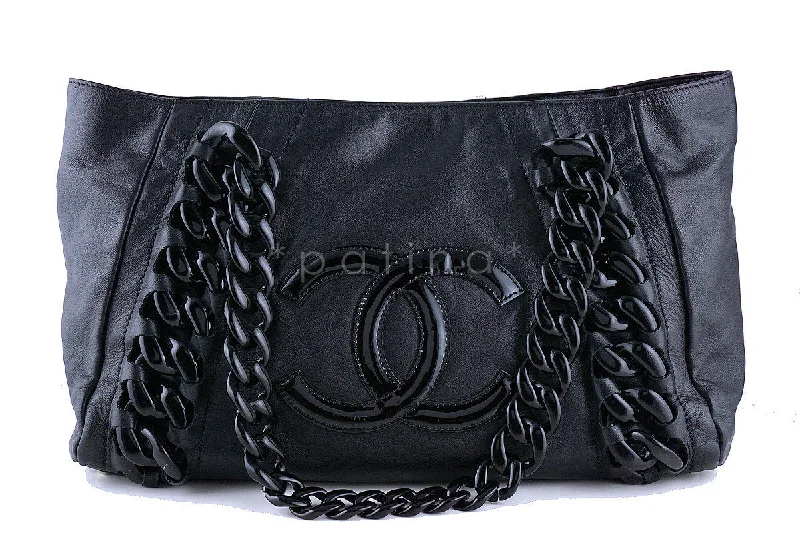 Chanel Lightweight Handbag for Daily ErrandsChanel Black Luxury Modern Resin Chain Jumbo Shopper Tote Bag