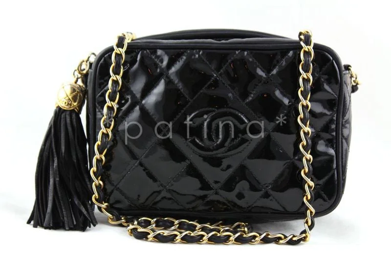 Chanel Chain Strap Handbag for Everyday UseChanel Black Patent Lambskin Classic Quilted Camera Case Bag