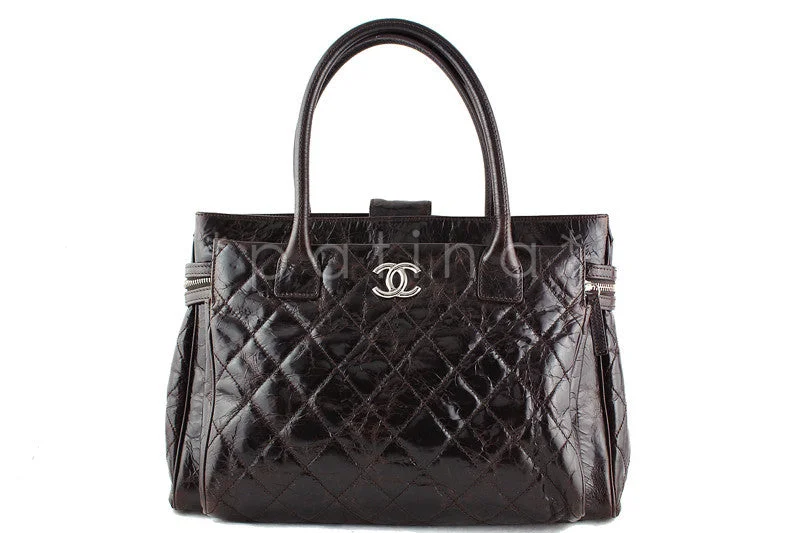 Chanel Quilted Leather Shoulder Bag for FashionistasChanel Dark Chocolate Classic Quilted Executive Tote, Glazed Cerf Brief Bag