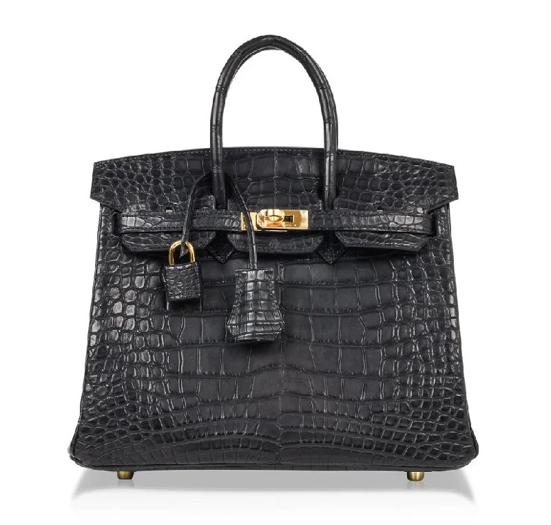 Hermes Birkin Bags with a Hidden Magnetic Closure for Discreet SecurityHermes Birkin 25 Noir Alligator Bag GHW