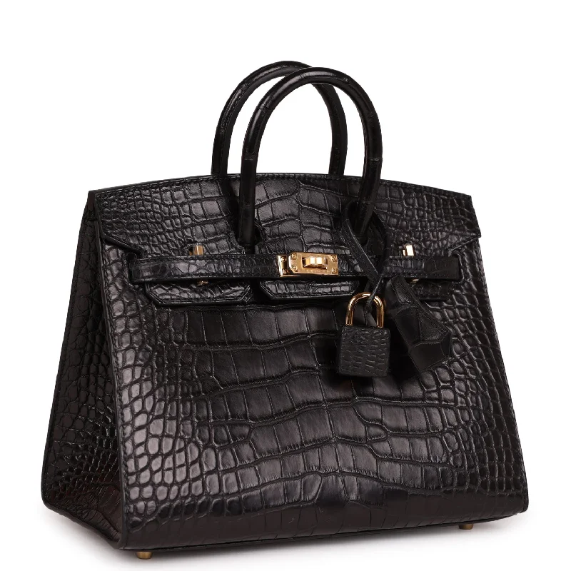 Hermes Birkin Bags with a Magnetic - Closure Interior PocketHermes Birkin Sellier 20 Black Matte Alligator Gold Hardware