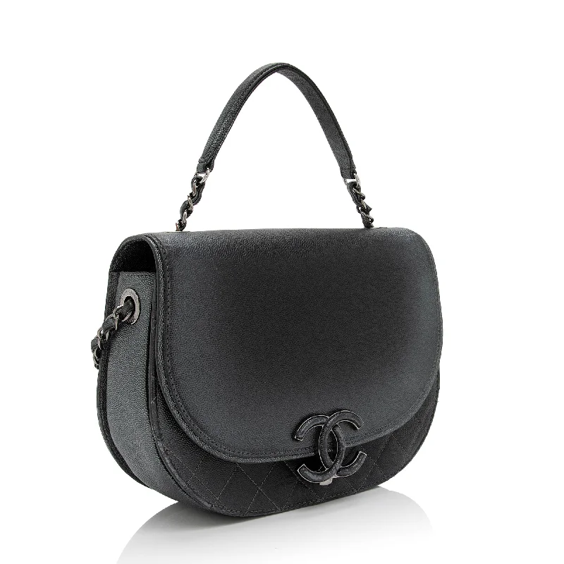 Chanel Small Crossbody Bag for TravelChanel Iridescent Caviar Coco Curve Medium Shoulder Bag (jWQh7j)