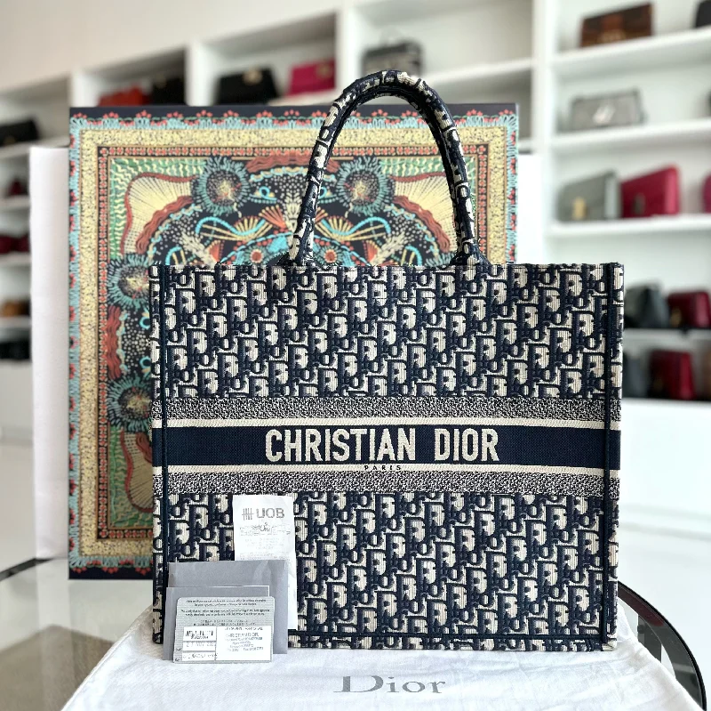 Trendsetting Christian Dior crossbody bags with a colorful strap*Full Set, Receipt* Book Tote Large Oblique Canvas Bag