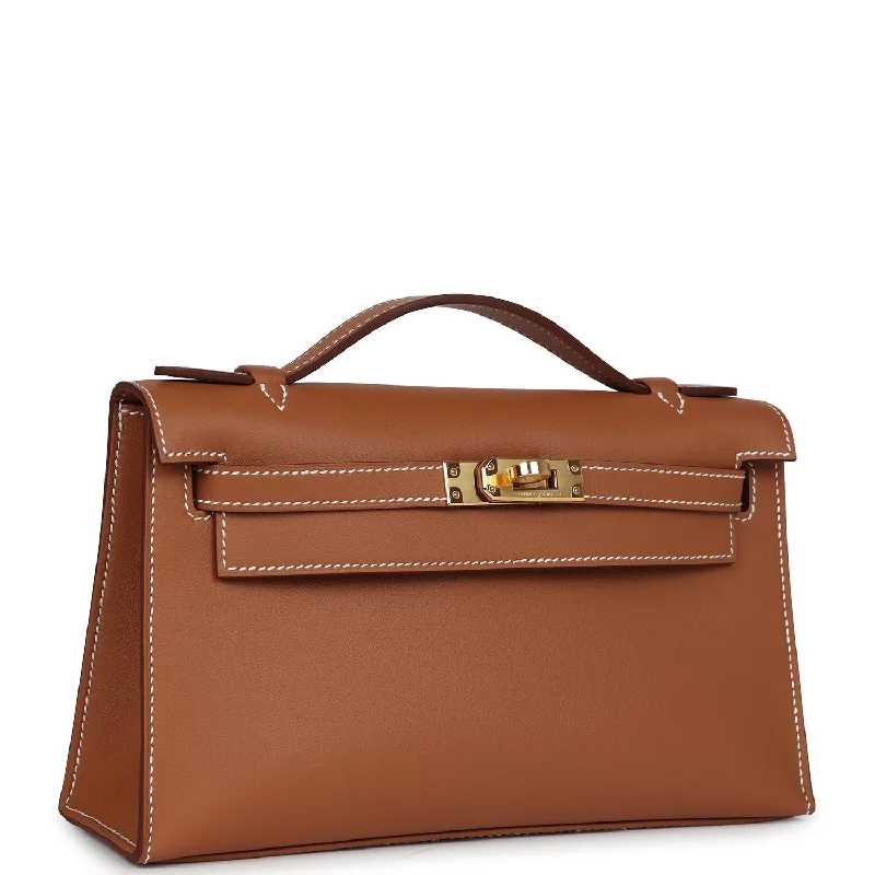 Hermès Kelly Bags with palladium - toned hardware for a modern aestheticHermes Kelly Pochette Gold Swift Gold Hardware