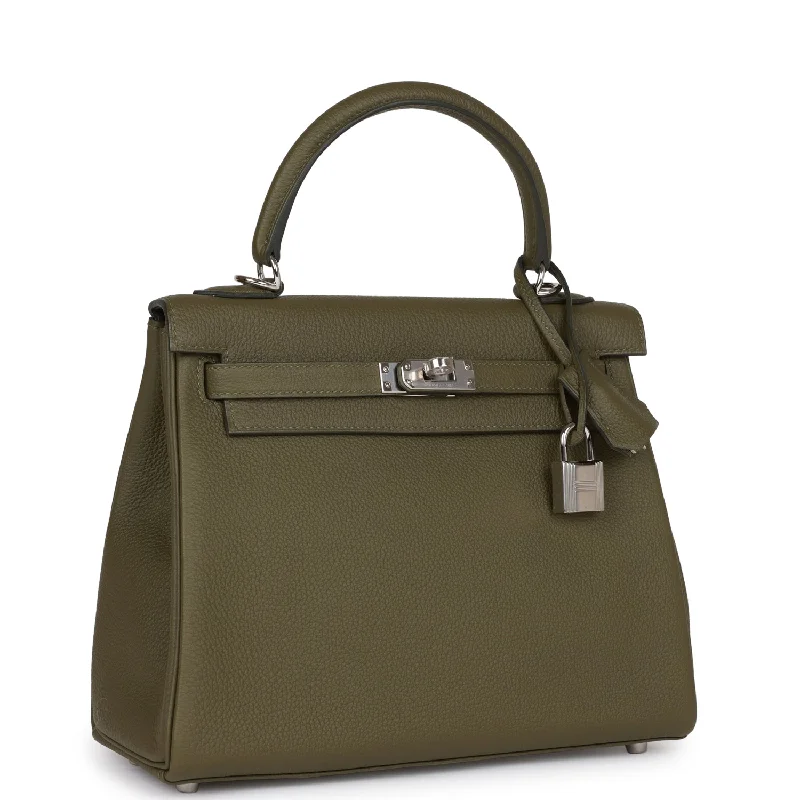 Hermès Kelly Bags with a single - handle design for simplicityHermes Kelly Retourne 25 Vert Veronese Togo Palladium Hardware