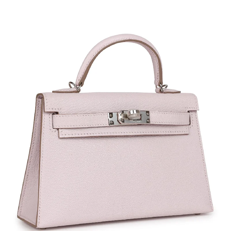 Hermès Kelly Bags with a key - lock and keychain setHermes Kelly Sellier 20 Mauve Pale Chevre Palladium Hardware