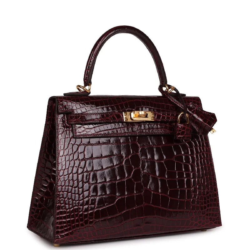 Hermès Kelly Bags with a zip - top closure for added securityHermes Kelly Sellier 25 Bordeaux Shiny Alligator Gold Hardware