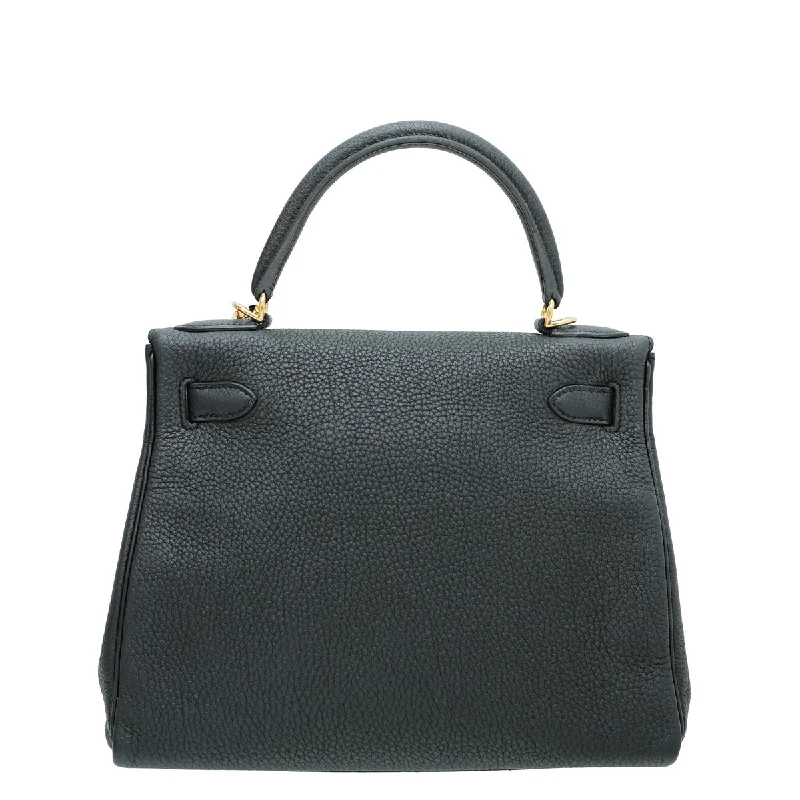 Hermès Kelly Bags with an embossed leather pattern for added textureHermes Noir Retourne Kelly 28 Bag