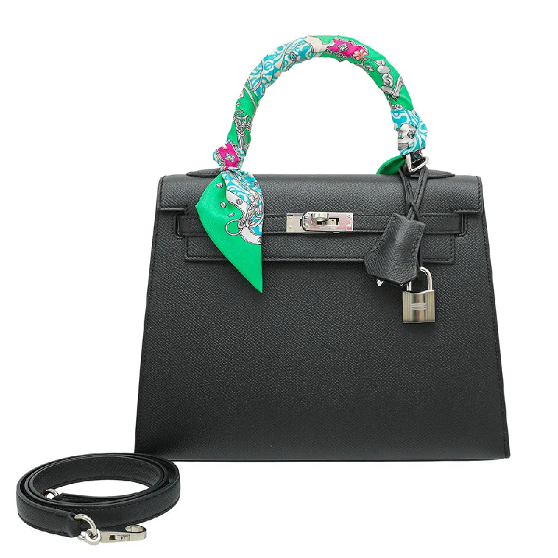 Hermès Kelly Bags with a decorative tassel charmHermes Noir Sellier Kelly 25 W- Twilly