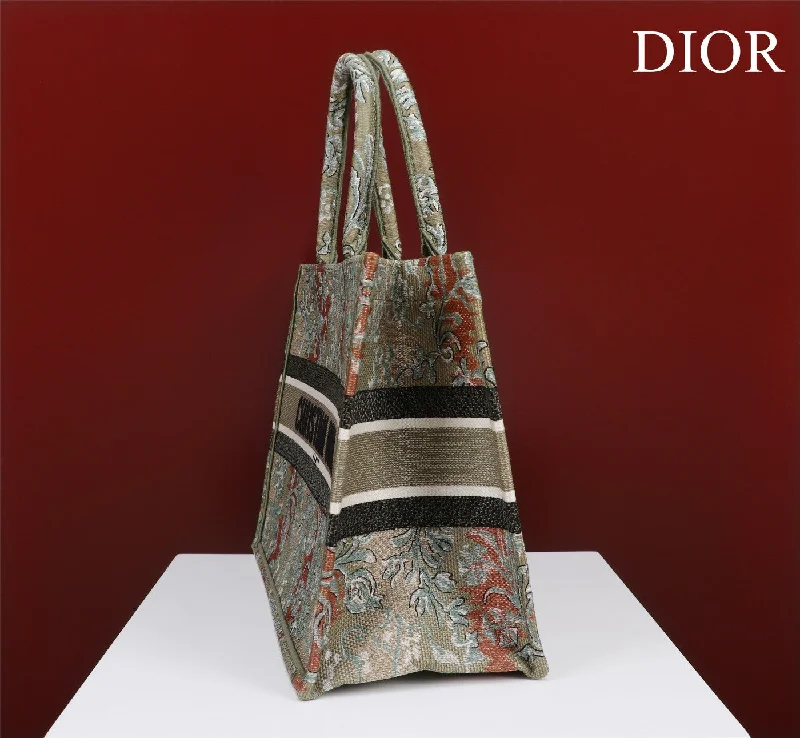 Fashion - forward Christian Dior tote bags for the modern womanWF - Dior Bag - 359